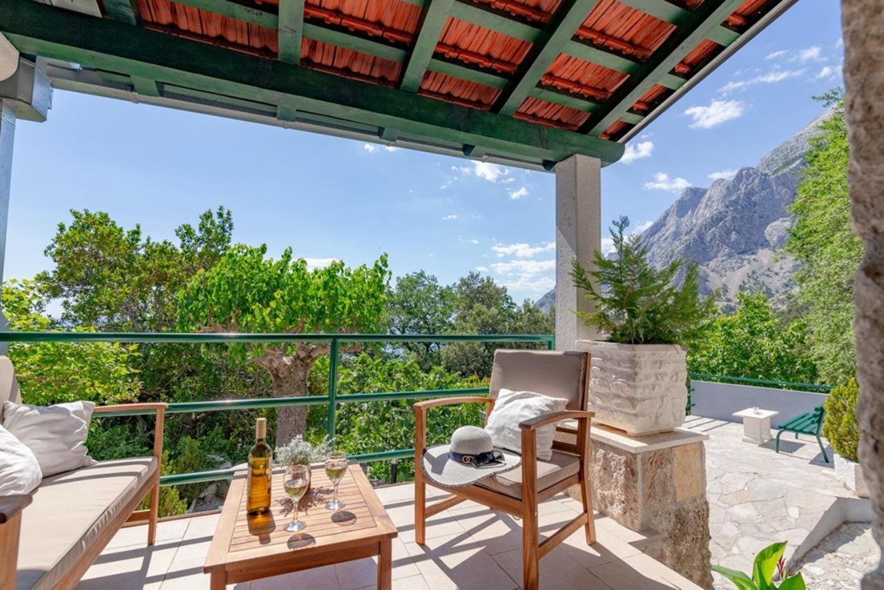 Villa Stone House Nikolina With Heated Pool Bast Exterior foto