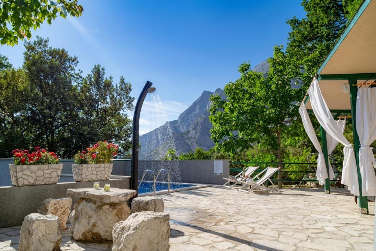 Villa Stone House Nikolina With Heated Pool Bast Exterior foto