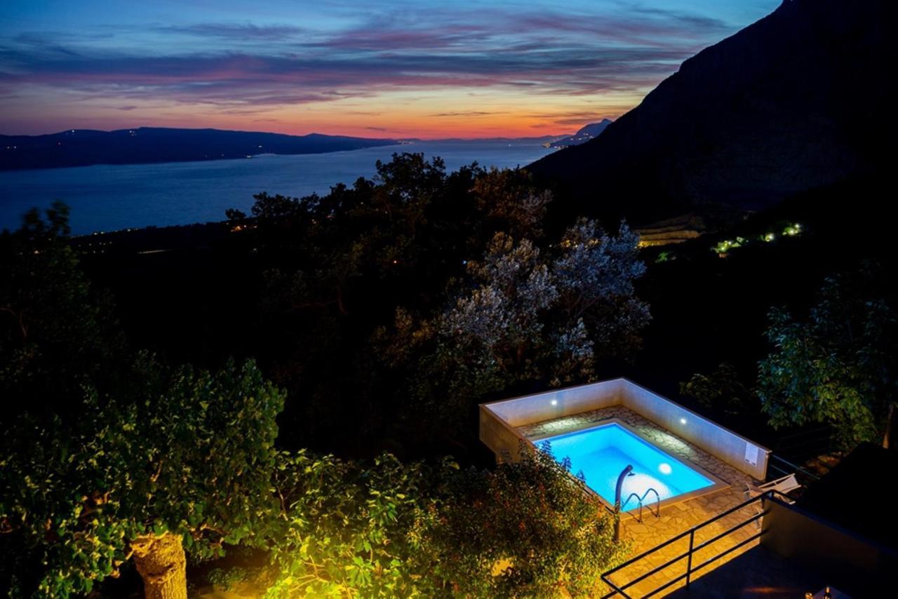 Villa Stone House Nikolina With Heated Pool Bast Exterior foto