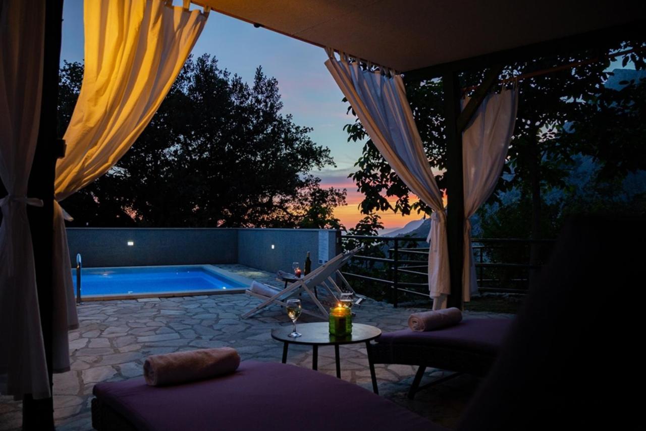 Villa Stone House Nikolina With Heated Pool Bast Exterior foto