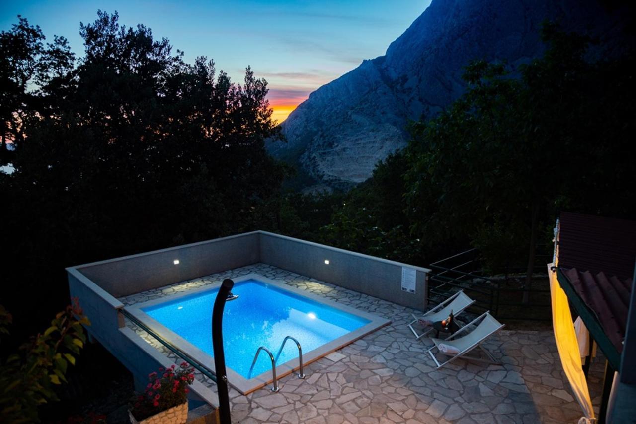 Villa Stone House Nikolina With Heated Pool Bast Exterior foto